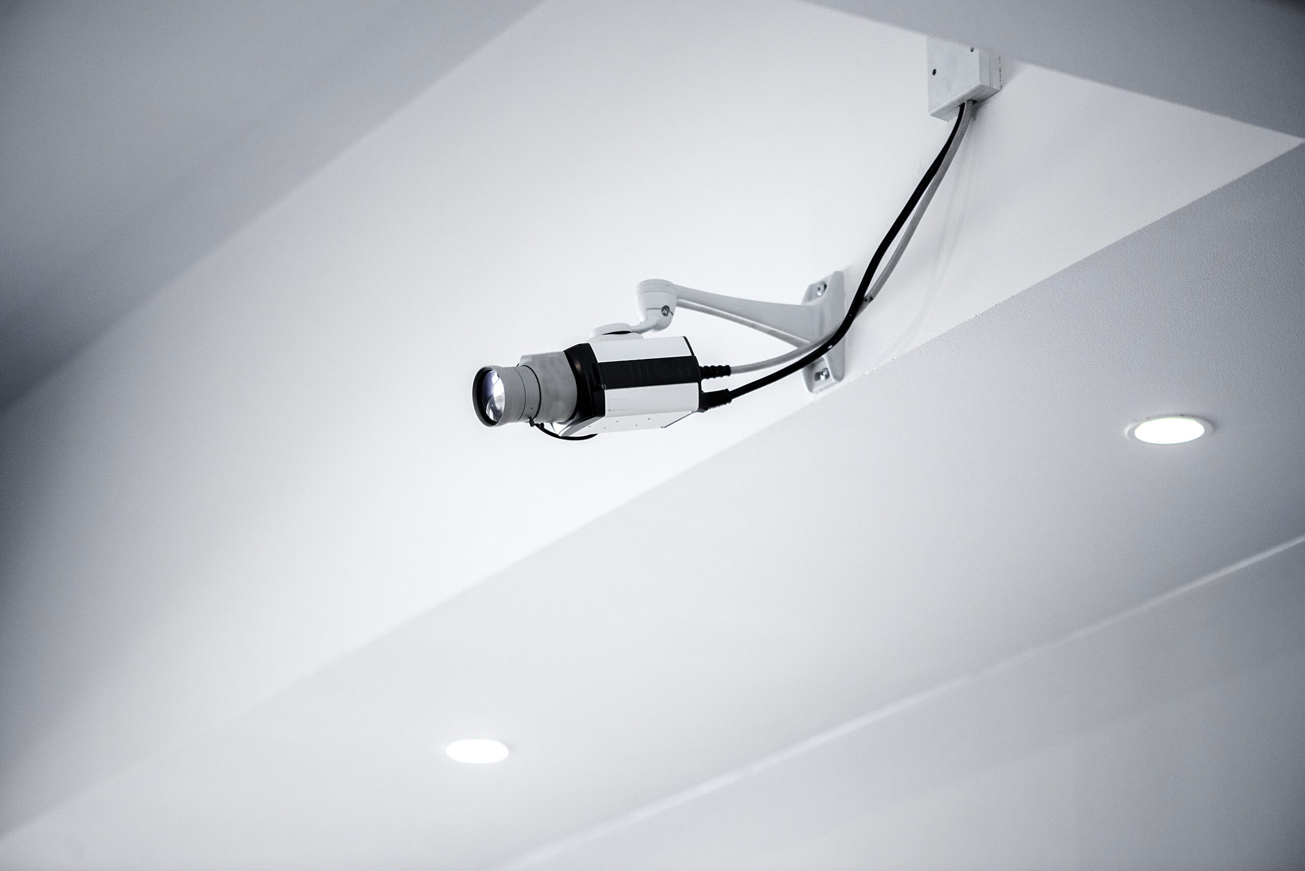 High-performance thermal imaging CCTV camera installed on a commercial building for advanced heat signature detection and perimeter security.